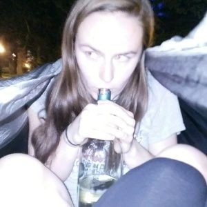 Meet your Posher, Jules